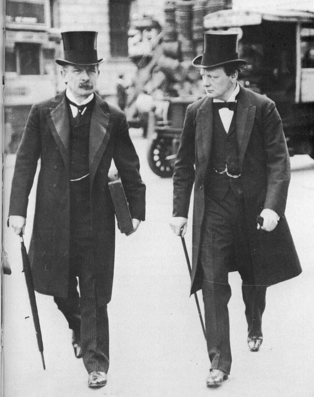 David Lloyd George and Winston Churchill in 1907