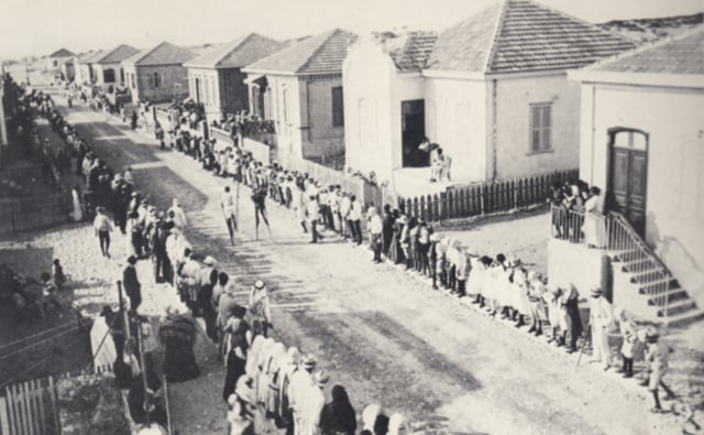 Nahlat Binyamin, Tel Aviv, in 1913