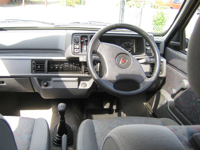 The interior of a 1994 Rover Metro Rio.