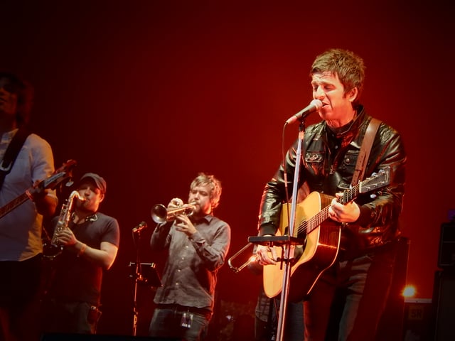 Noel Gallagher's High Flying Birds performing in London, 2015.
