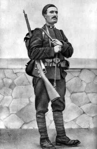 Benito Mussolini (here in 1917 as a soldier in World War I), who in 1914 founded and led the Fasci d'Azione Rivoluzionaria
