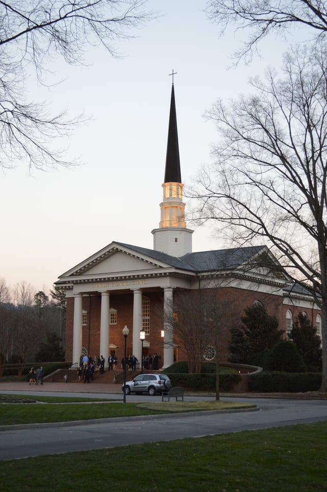 The Charles E. Daniel Memorial Chapel holds events such as weddings, concerts, and lectures.