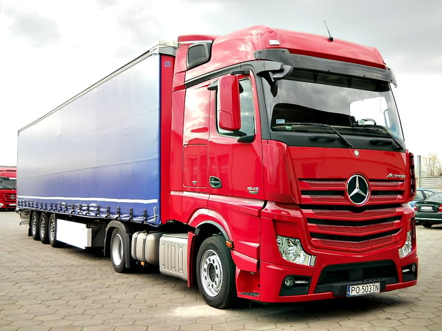 Mercedes-Benz Actros semi-trailer truck