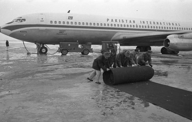 A Pakistan International Airlines Boeing 707 at Munich-Riem Airport during the state visit of Pakistan President Ayub Khan to Germany, January 1961