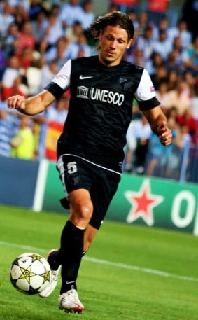 Demichelis playing for Málaga in 2012.