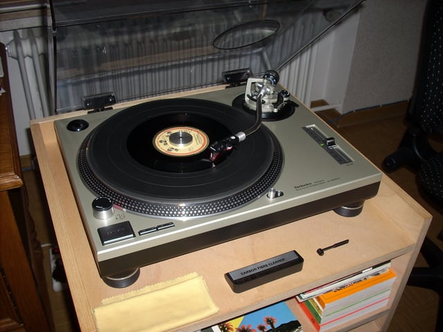 The precise variable pitch control on the Technics SL-1200 MK2, first sold in 1978, helped DJs to develop better beatmatching, a crucial skill for creating a seamless transition from one song to another.