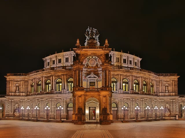 The Semperoper, completely rebuilt and reopened in 1985