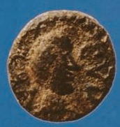 A Vandal-period coin found in Sardinia depicting Godas. Latin legend : REX CVDA.