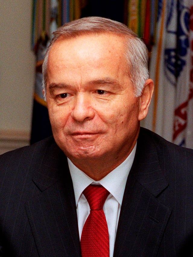 Islam Karimov, the first President of Uzbekistan, during a visit to the Pentagon in 2002