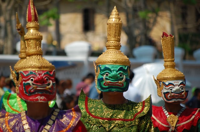 Lao dancers during the New Year celebration