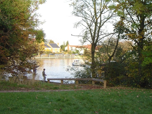 Fishing at Penton Hook Island