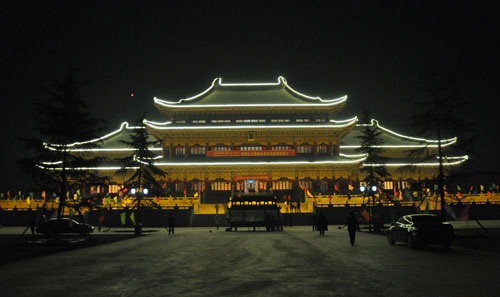 Temple of the Founding Father (師祖殿 Shīzǔdiàn) of the principal holy see (聖地 shèngdì) of the Plum Flower folk religious sect in Xingtai, Hebei.