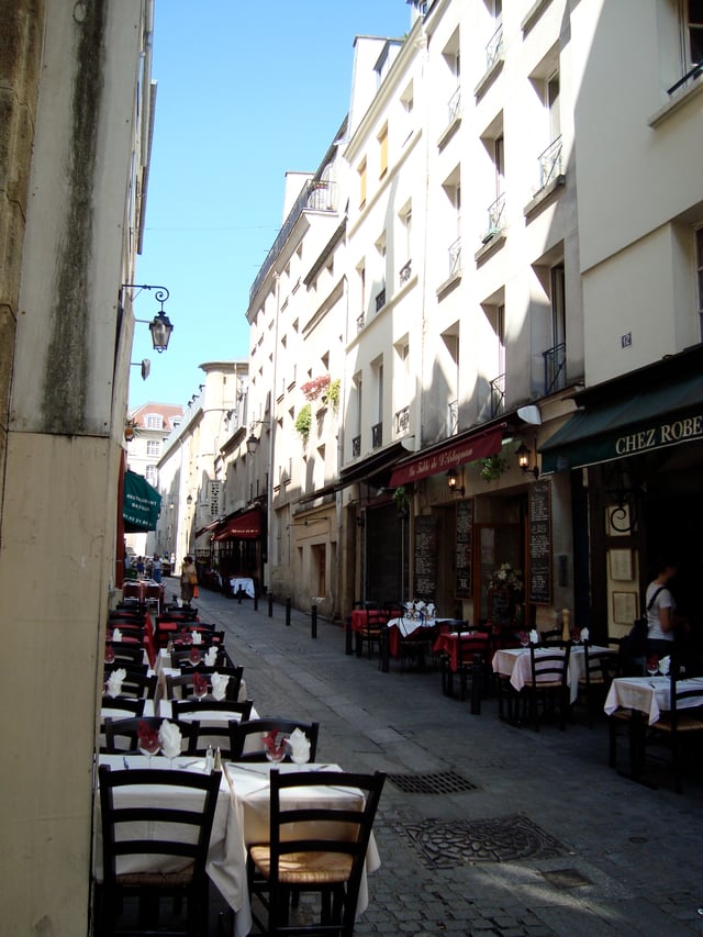 Rue du Pot de Fer on the Left Bank in the 5th arrondissement, where Blair lived in Paris