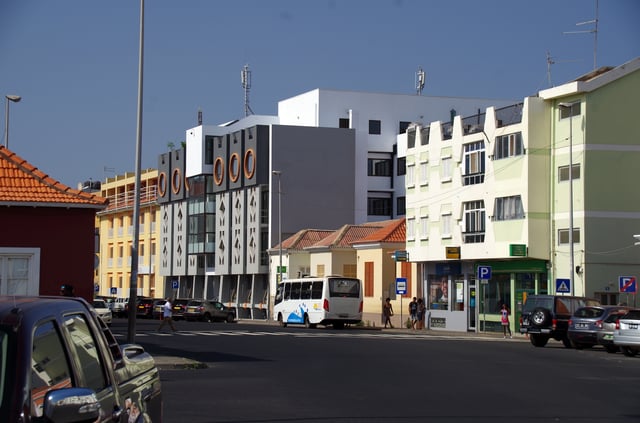 Cabral Avenue, one of the main symbols of Cape Verde's development.