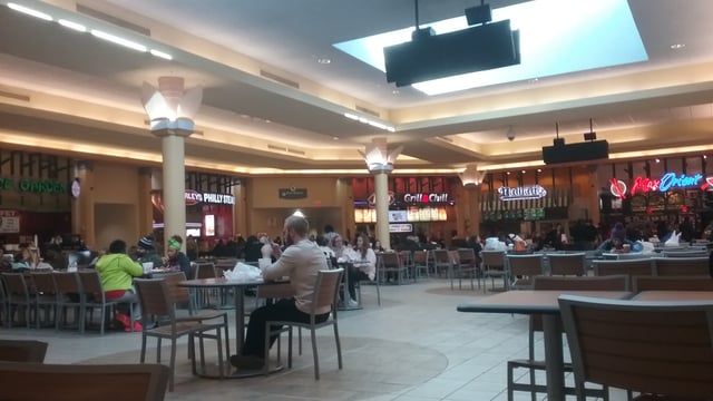 Jefferson Mall food court December, 2016