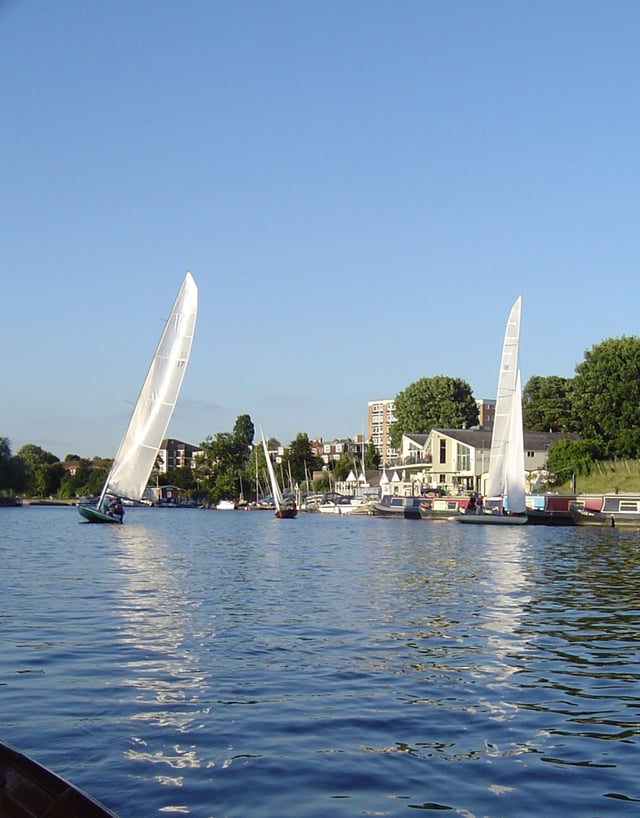 Thames Raters at Raven's Ait, Surbiton