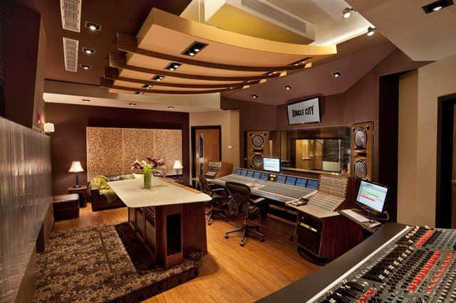 The Jungle City Studios in New York City served as one of the various recording locations.