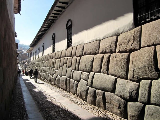 An Inca wall along Hatunrumiyoc, Cusco