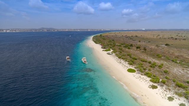 Coast of Klein Bonaire.