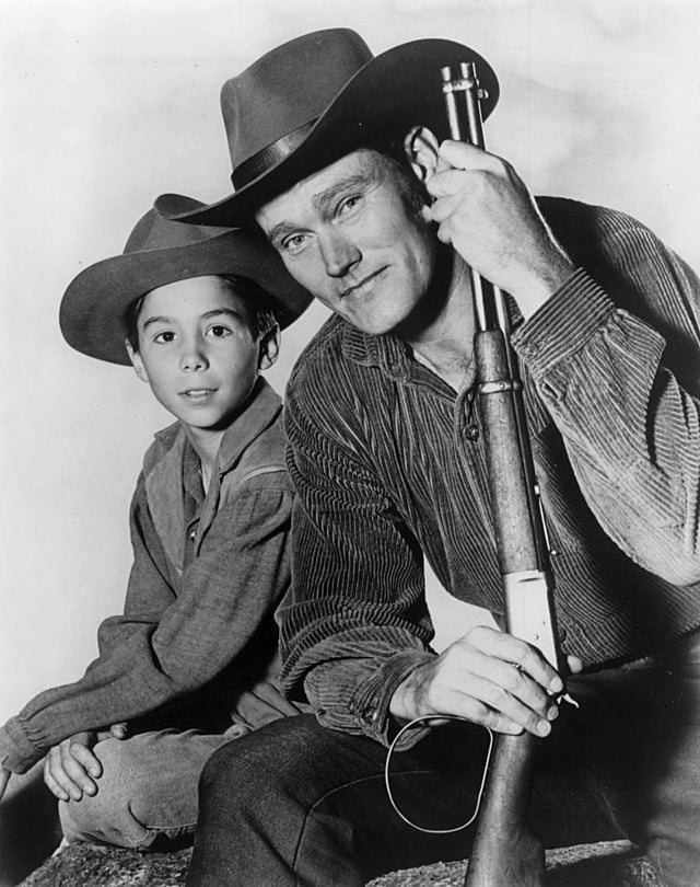 Lucas McCain with son Mark (played by Johnny Crawford)
