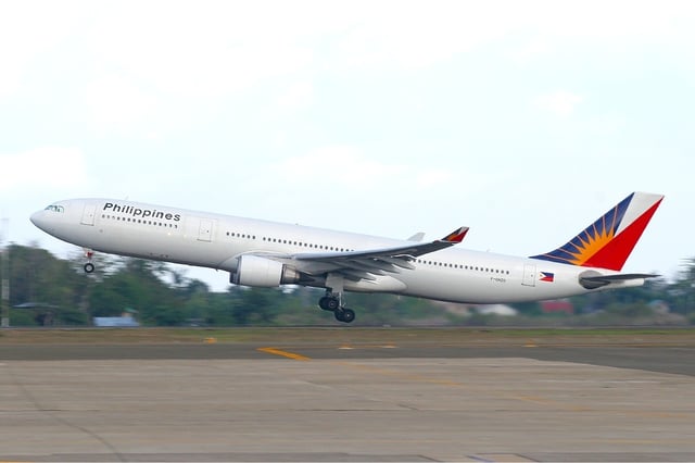 Philippine Airlines' A330-300 landing.