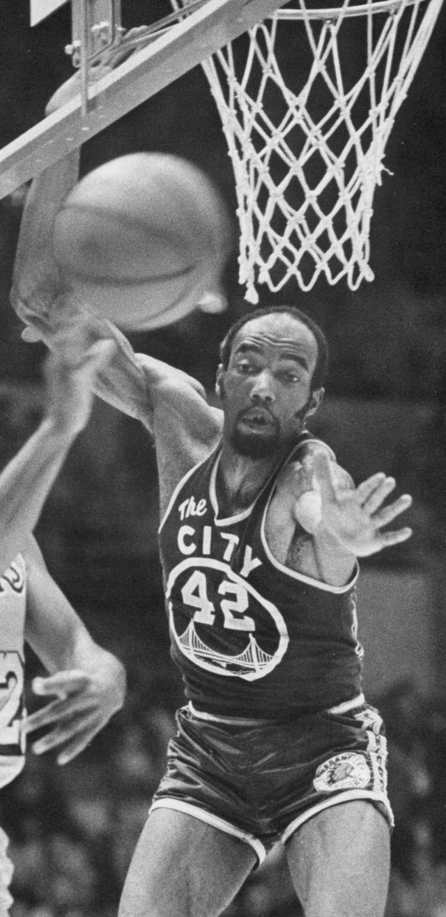 Nate Thurmond averaged over 20 points per game during five different seasons and over 20 rebounds per game during two seasons while with the Warriors.