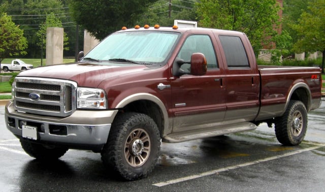 2005–2007 Ford F-350 King Ranch crew cab