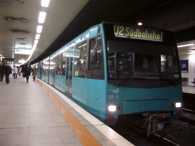 U-Bahn train at Hauptwache