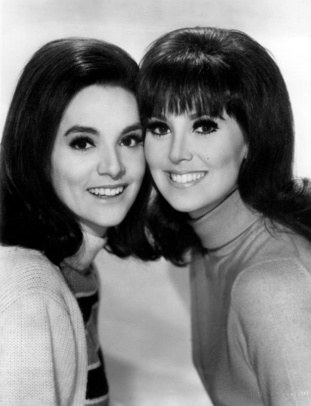 Daughters Terre and Marlo Thomas on a 1969 episode of That Girl