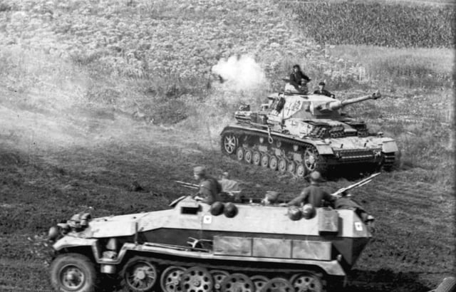 German Panzer IV and Sd.Kfz. 251 halftrack
