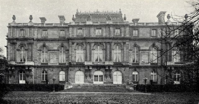 Palace of Baron Albert von Rothschild, (photo 1884)