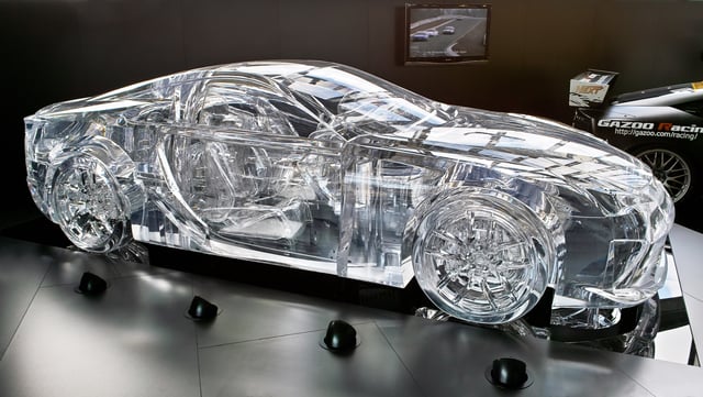 Lexus LFA Crystallised Wind, a full-size glass art model