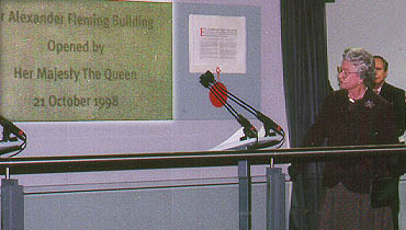 Queen Elizabeth II opening the Alexander Fleming Building