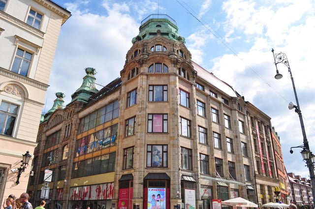 Feniks Department Store, built in 1902–1904