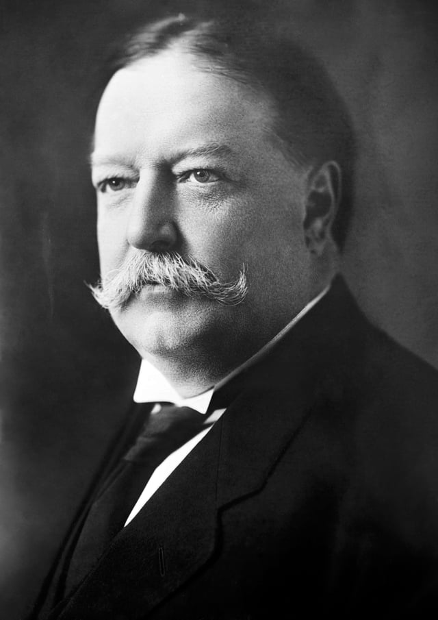 President and Chief Justice William Howard Taft graduated from Yale in 1878.