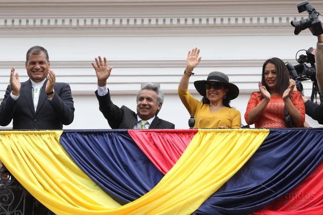 President Lenín Moreno, first lady Rocío González Navas and his predecessor Rafael Correa, 3 April 2017