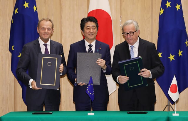 Donald Tusk, Shinzō Abe and Jean-Claude Juncker after signing the EU-Japan Economic Partnership Agreement.