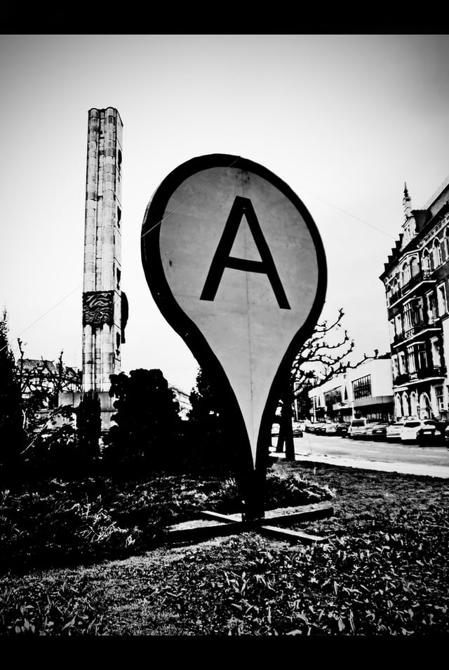 A monument in the shape of a Google Maps pin in the center of the city of Szczecin, Poland