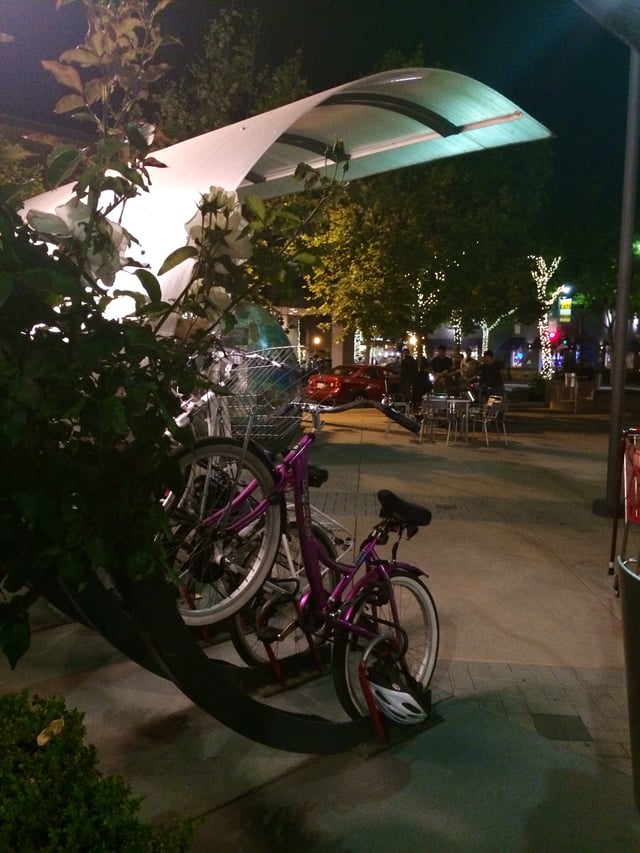 Bike arcs, Lytton Plaza on University Avenue in 2014
