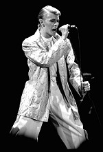 Bowie performing in Oslo, Norway, 1978