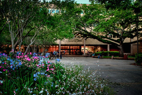 Troy Middleton Library as viewed from the LSU quad