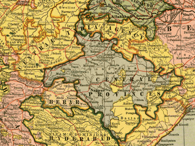 Central Provinces and Berar, 1903. Princely states are shown in yellow.