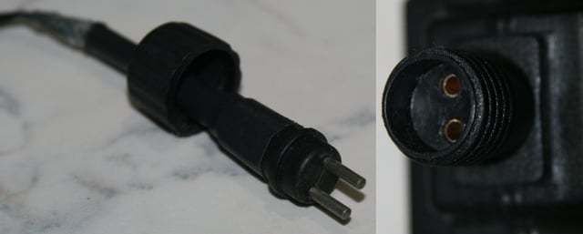 Outdoor light system connectors
