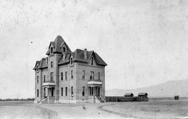Chaffey College of Agriculture, 1885.