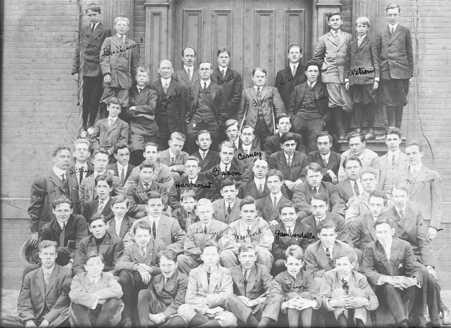 The 1911 student body of the Hopkins School, the fifth-oldest educational institution in the United States