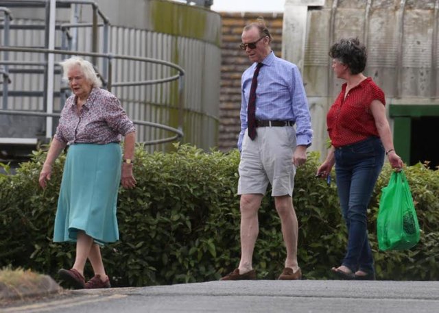 Shirley Hewitt,James Hewitt,Syra Smith (L to R)