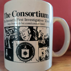 Consortium News Mug