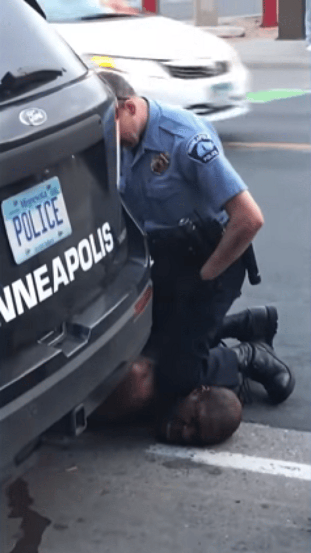 Derek Chauvin kneeling on George Floyd's neck