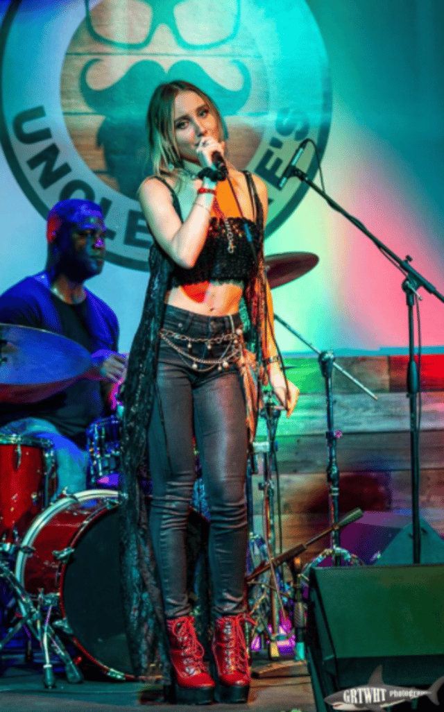 Haven Star performing in Boca Raton, Florida (January 2020)