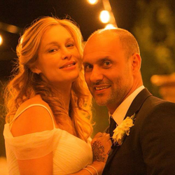 Photo of Keri Claussen Khalighi with her husband Amir Khalighi at their wedding